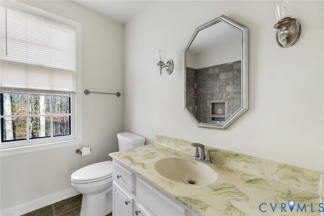 12924 Glengate Rd, Midlothian, VA 23114