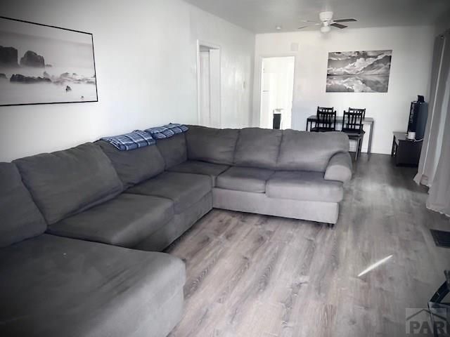 902 E 11th St, Pueblo, CO 81001