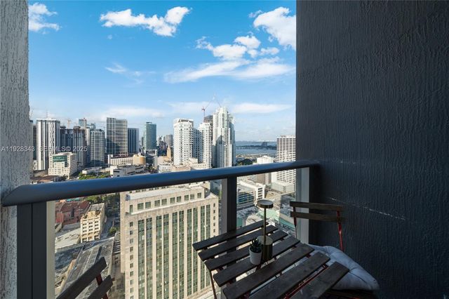 151 SE 1st St 3008, Miami, FL 33131