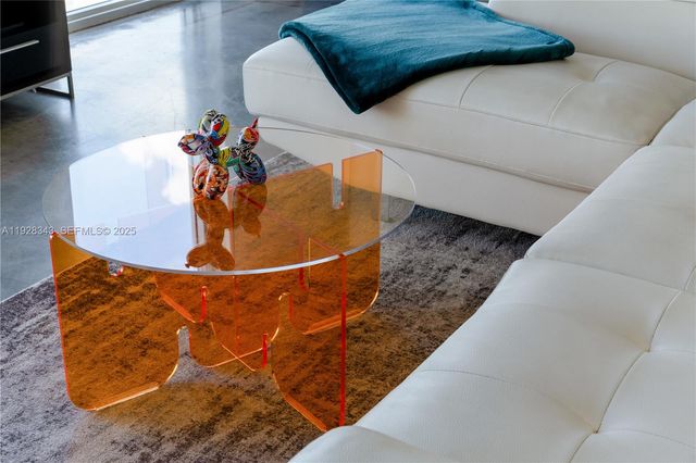 151 SE 1st St 3008, Miami, FL 33131