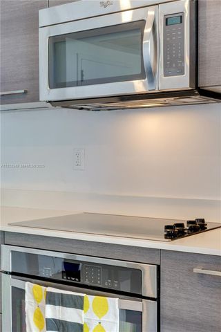 151 SE 1st St 3008, Miami, FL 33131