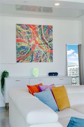 151 SE 1st St 3008, Miami, FL 33131