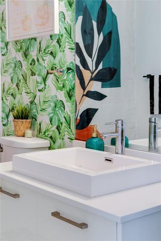 151 SE 1st St 3008, Miami, FL 33131