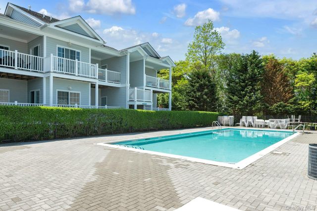 61475 Route 48 A105, Greenport, NY 11944