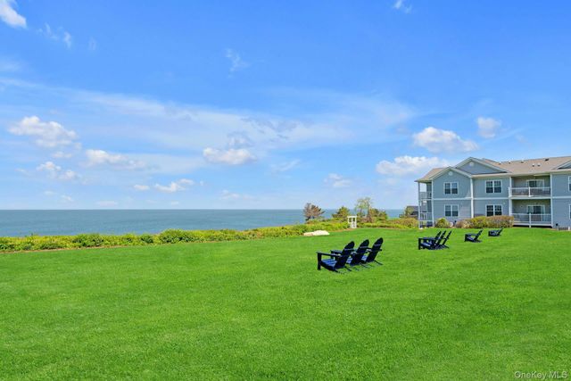 61475 Route 48 A105, Greenport, NY 11944