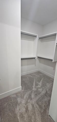 11811 E Mount Vernon Rd, Wichita, KS 67207