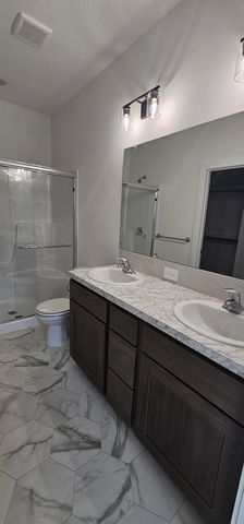 11811 E Mount Vernon Rd, Wichita, KS 67207