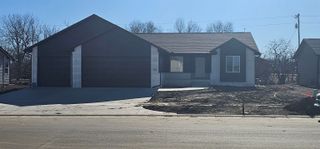11811 E Mount Vernon Rd, Wichita, KS 67207