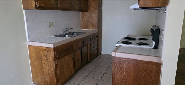 2300 Mountain Avenue N 03, San Bernardino, CA 92404