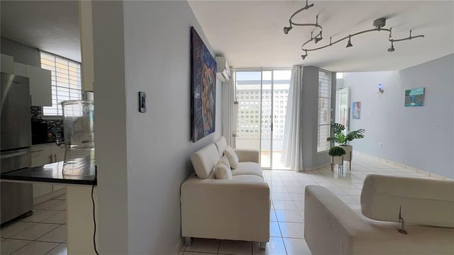 GUAYACAN URB. VISTAS DE RIO GRANDE 2 464, Rio Grande, PR 00745