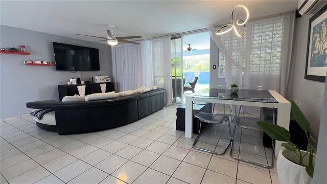 GUAYACAN URB. VISTAS DE RIO GRANDE 2 464, Rio Grande, PR 00745