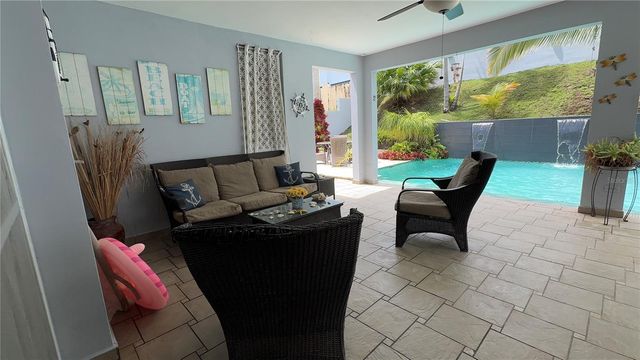 GUAYACAN URB. VISTAS DE RIO GRANDE 2 464, Rio Grande, PR 00745