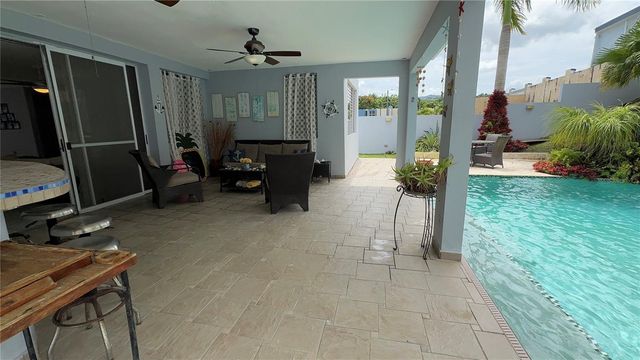 GUAYACAN URB. VISTAS DE RIO GRANDE 2 464, Rio Grande, PR 00745