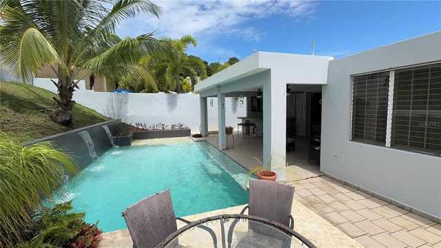 GUAYACAN URB. VISTAS DE RIO GRANDE 2 464, Rio Grande, PR 00745