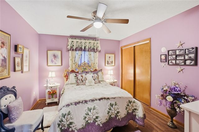 214 Old Carriage Drive, Englewood, OH 45322