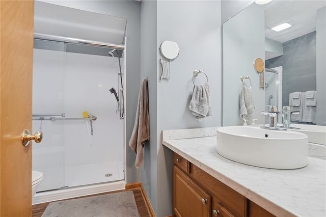 214 Old Carriage Drive, Englewood, OH 45322