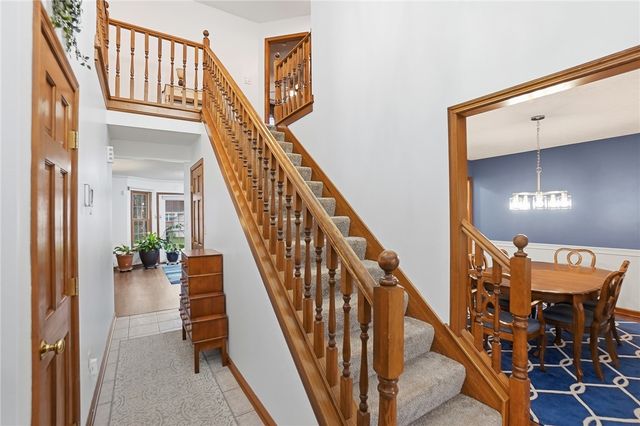 214 Old Carriage Drive, Englewood, OH 45322