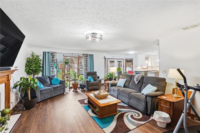 214 Old Carriage Drive, Englewood, OH 45322