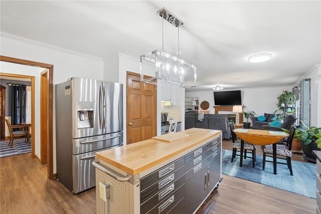 214 Old Carriage Drive, Englewood, OH 45322