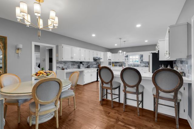 1191 Knights Church Rd, Decherd, TN 37324