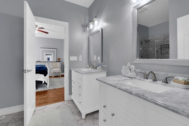 1191 Knights Church Rd, Decherd, TN 37324