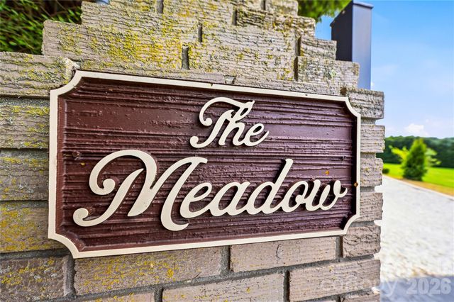 910 Rutledge Annex, Hendersonville, NC 28739