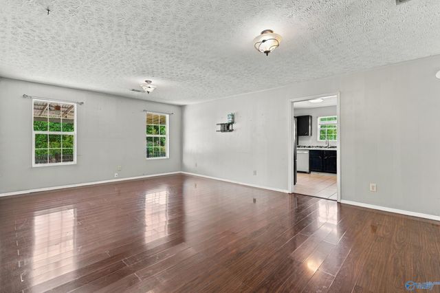 24621 Wagon Trail, Athens, AL 35613