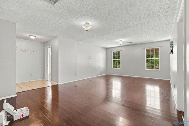 24621 Wagon Trail, Athens, AL 35613