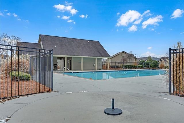 7707 Volion Drive, Fairburn, GA 30213