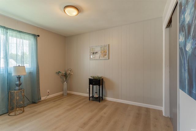 5107 Helmuth Avenue, Evansville, IN 47715