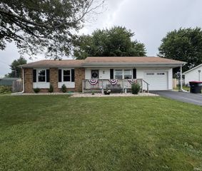 316 N Clawil Street, Brookston, IN 47923