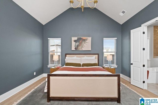 6123 AVONLEIGH CRESCENT, Hoover, AL 35244