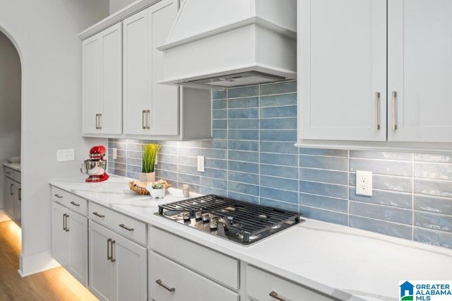 6123 AVONLEIGH CRESCENT, Hoover, AL 35244