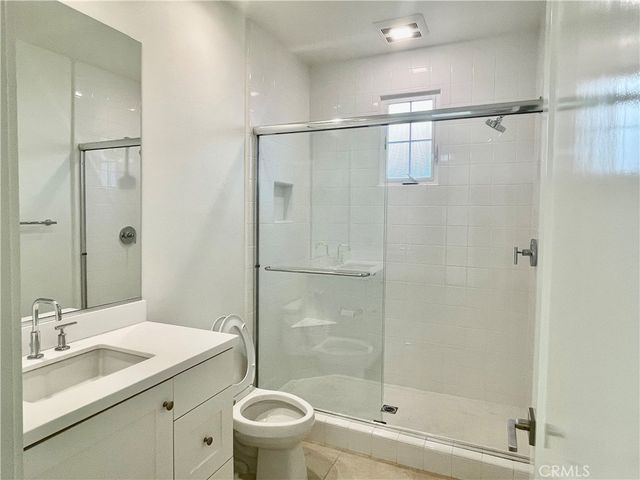 125 Avento, Irvine, CA 92602