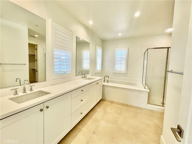 125 Avento, Irvine, CA 92602