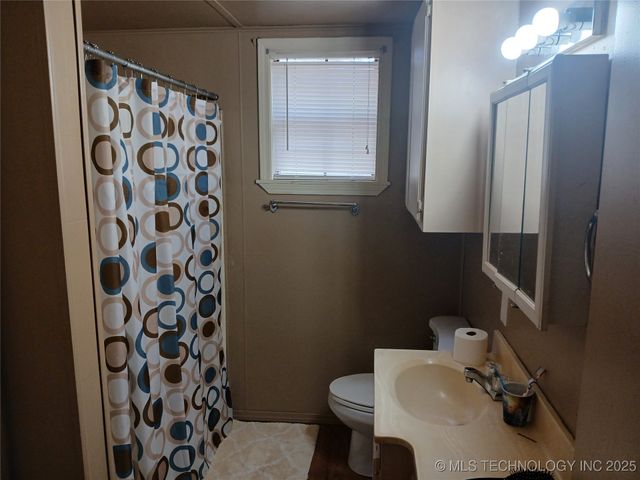 415299 E 1073 Road, Checotah, OK 74426