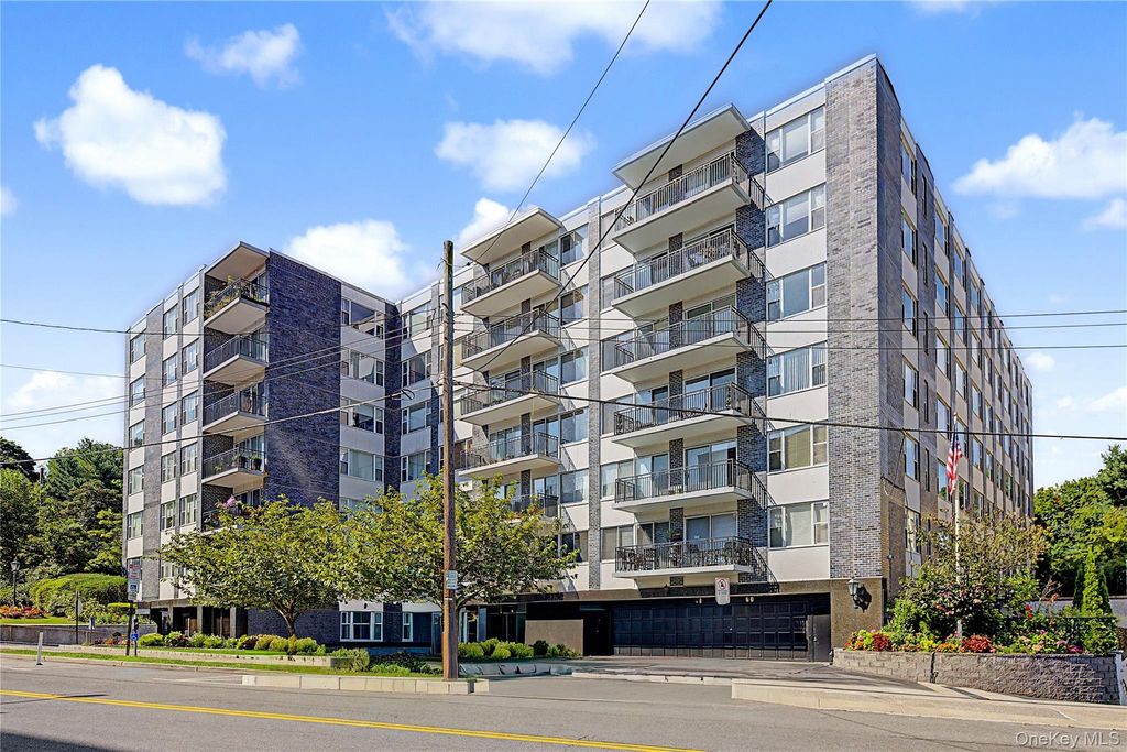 20 Old Mamaroneck Road 5C, White Plains, NY 10605 — exterior