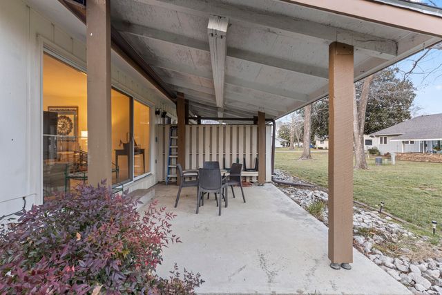 25 Oak Court, Branson, MO 65616