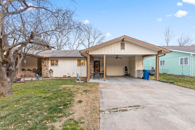 25 Oak Court, Branson, MO 65616