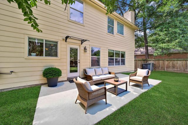 18 Orchid Grove Place, The Woodlands, TX 77385