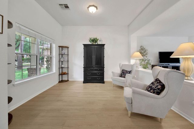 18 Orchid Grove Place, The Woodlands, TX 77385