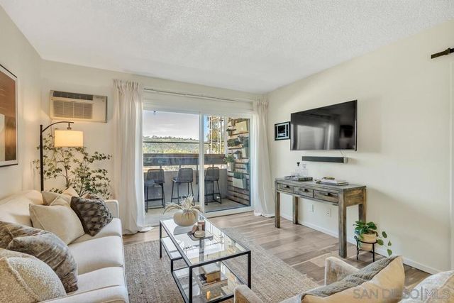 6725 Mission Gorge 305B, San Diego, CA 92120