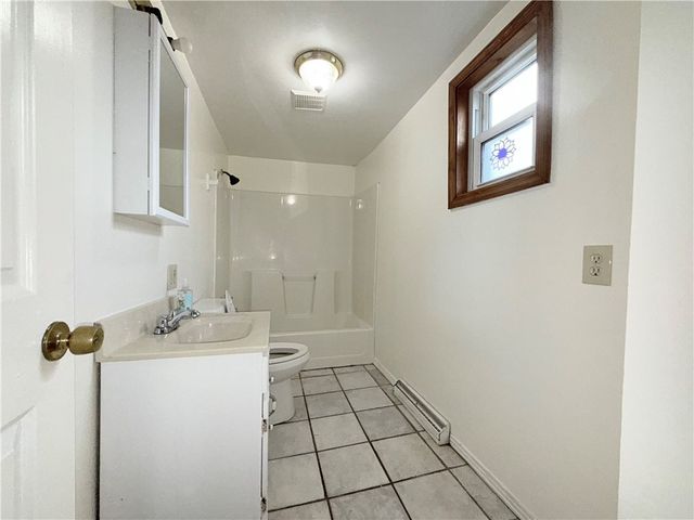 111 Ludwig St, Manor Twp, PA 16236