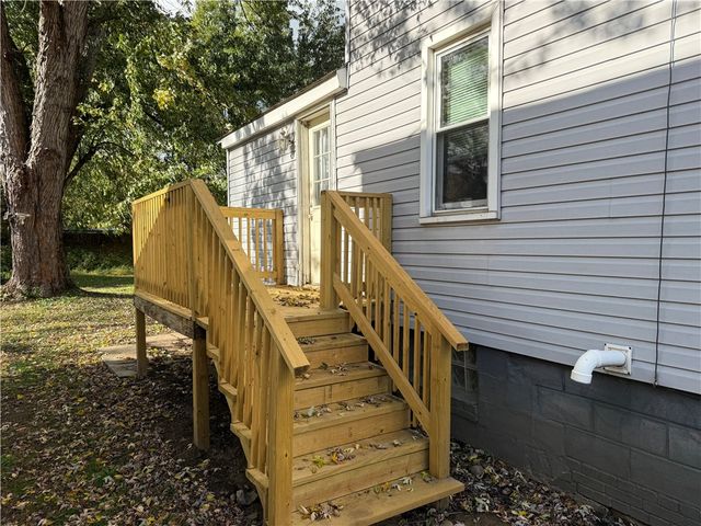 111 Ludwig St, Manor Twp, PA 16236