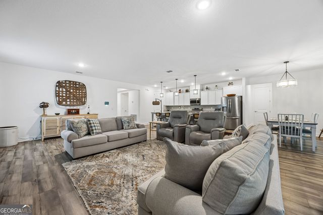 128 Breakwater Loop, Kingsland, GA 31548