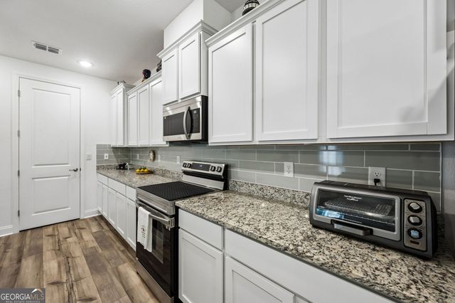 128 Breakwater Loop, Kingsland, GA 31548