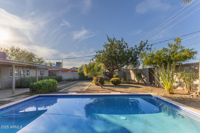 1008 W AMELIA Avenue, Phoenix, AZ 85013