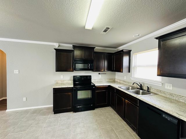 103 Sunflower Lane, Beebe, AR 72012