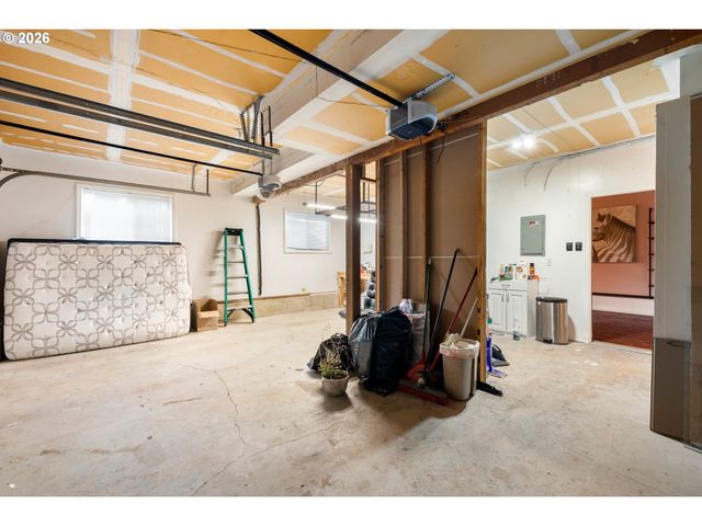 4741 Sw 207TH Ct, Beaverton, OR 97078