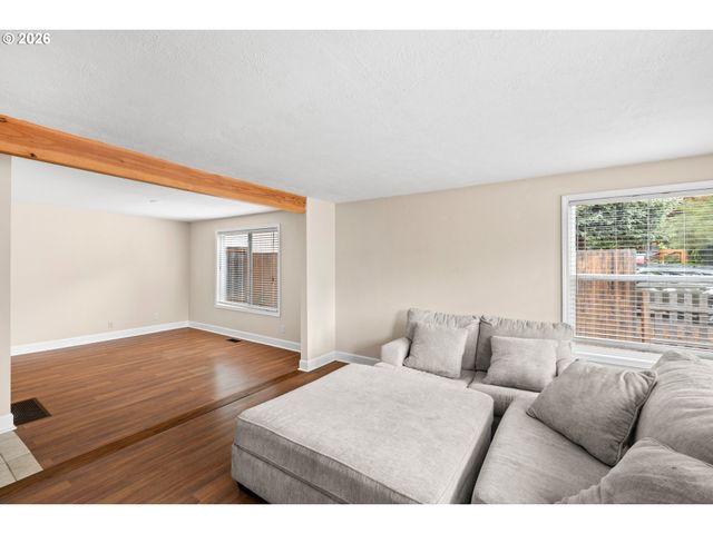 4741 Sw 207TH Ct, Beaverton, OR 97078